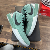 Girl Dad Kobe 4 Protro (USED)