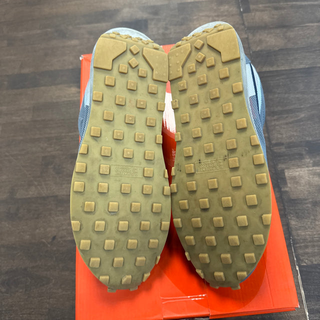 Cool Grey Clot Sacai Nike LdWaffle (USED)