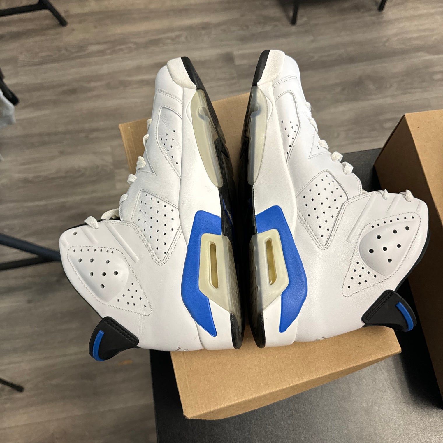 Sport Blue Jordan 6 (USED, No Box)