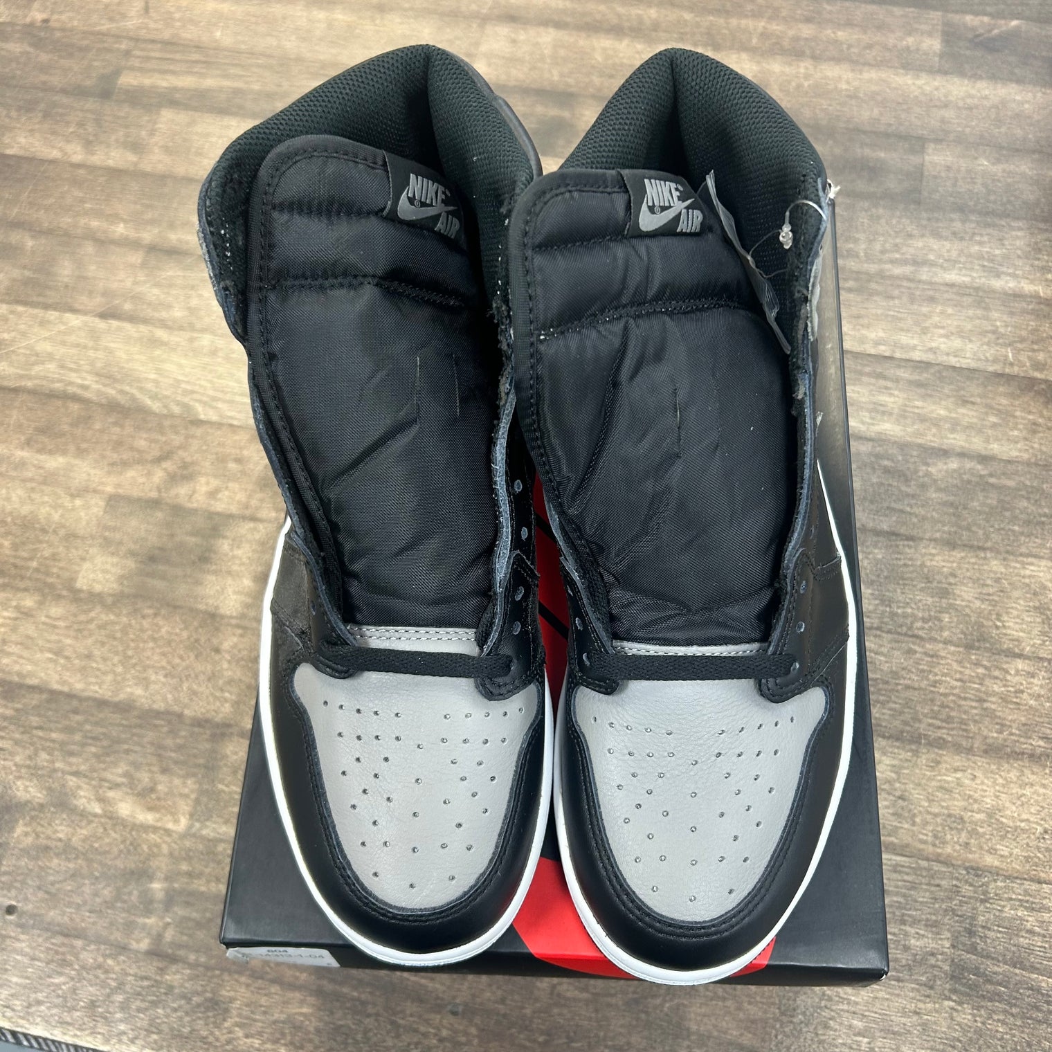 Shadow Jordan 1 High 2018 (Lightly Worn)