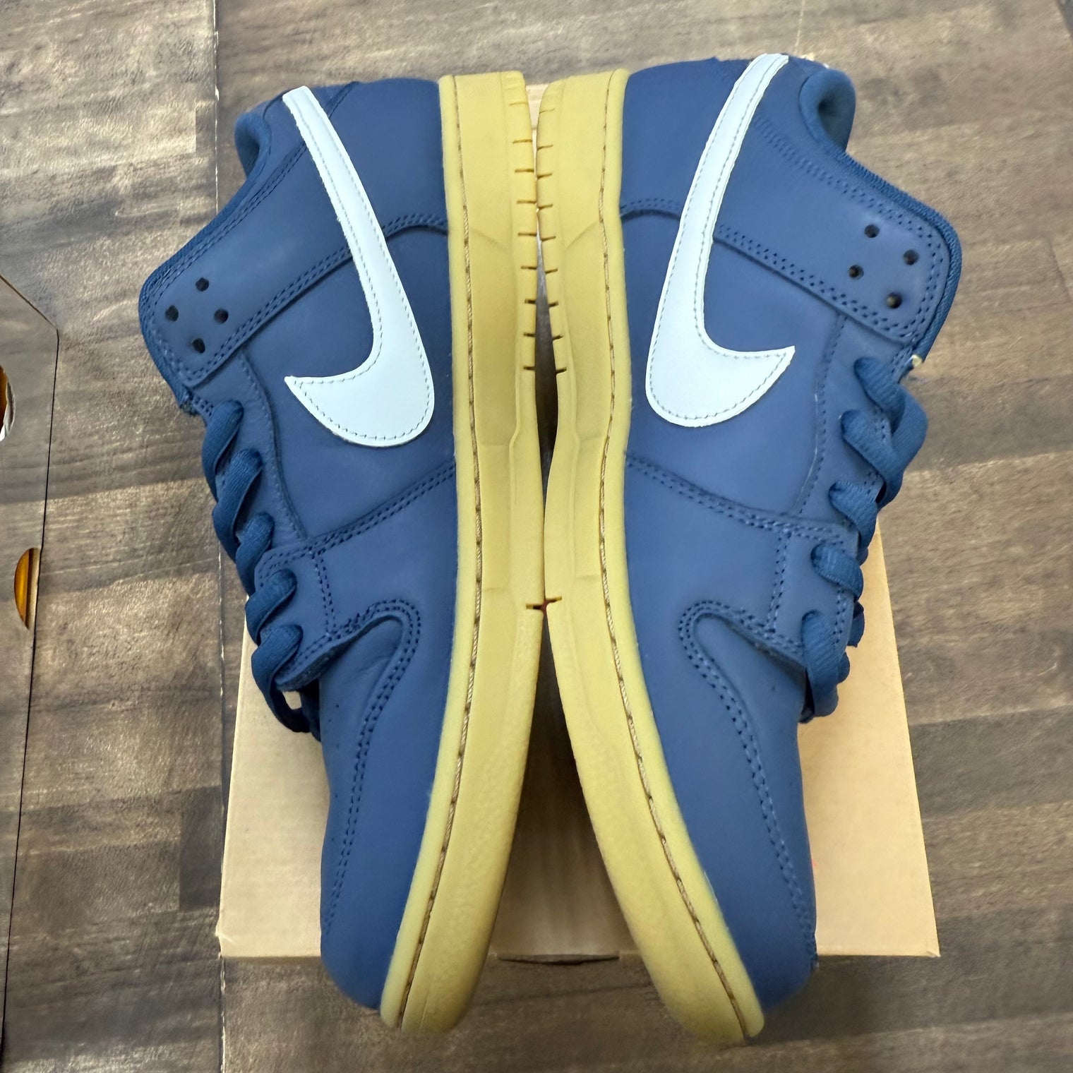 Navy SB Dunk Low (USED)