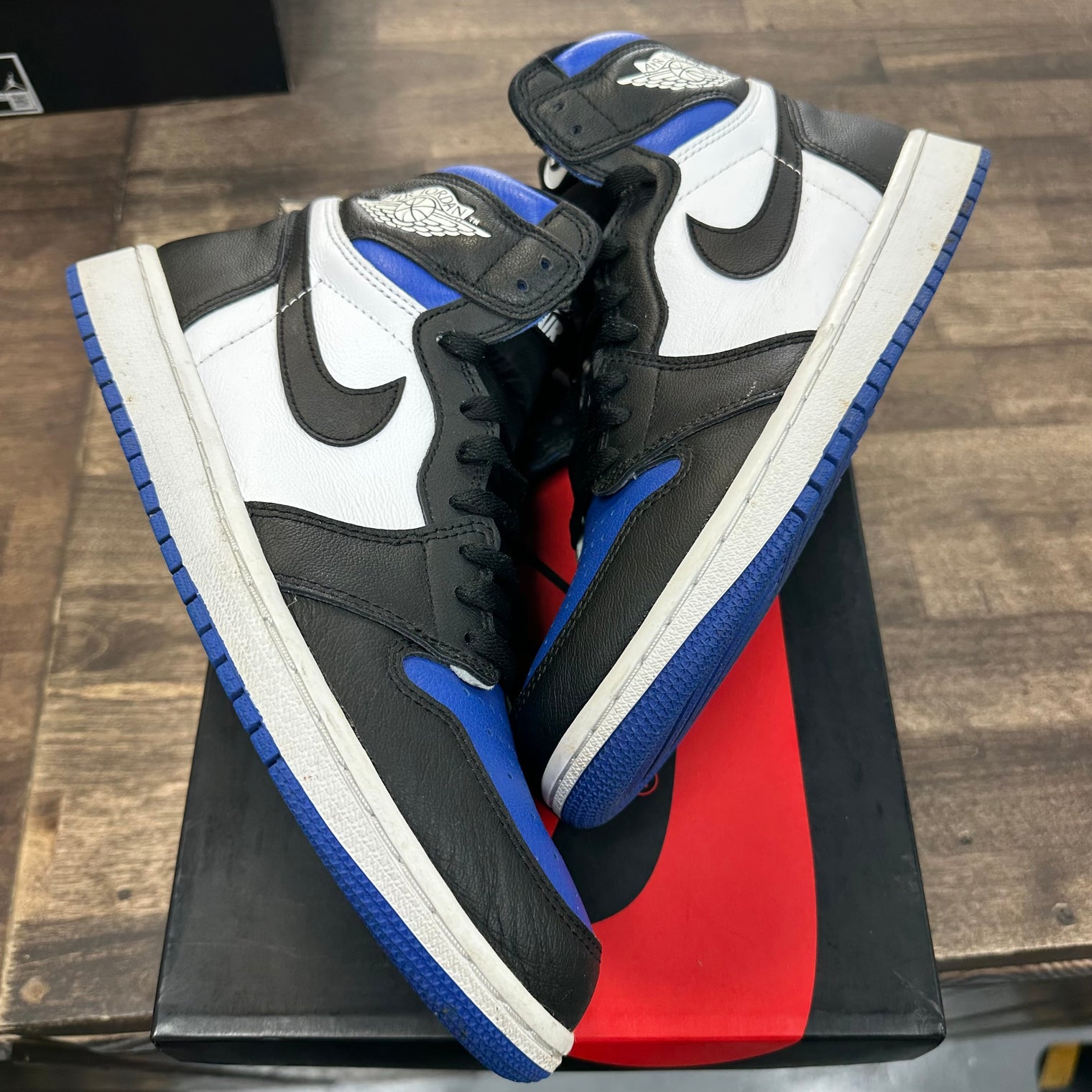 Royal Toe Jordan 1 High (USED)