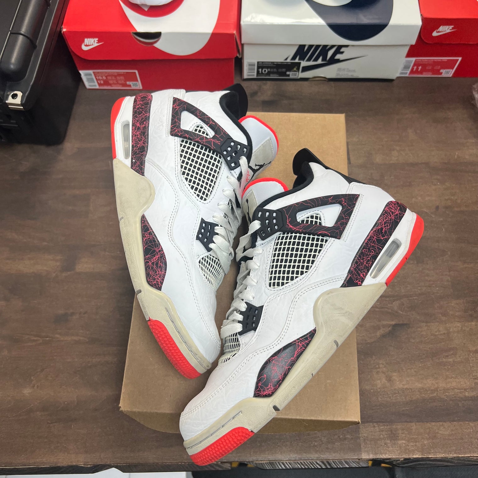 Citrus Jordan 4 (B-Grade) (USED, No Box)