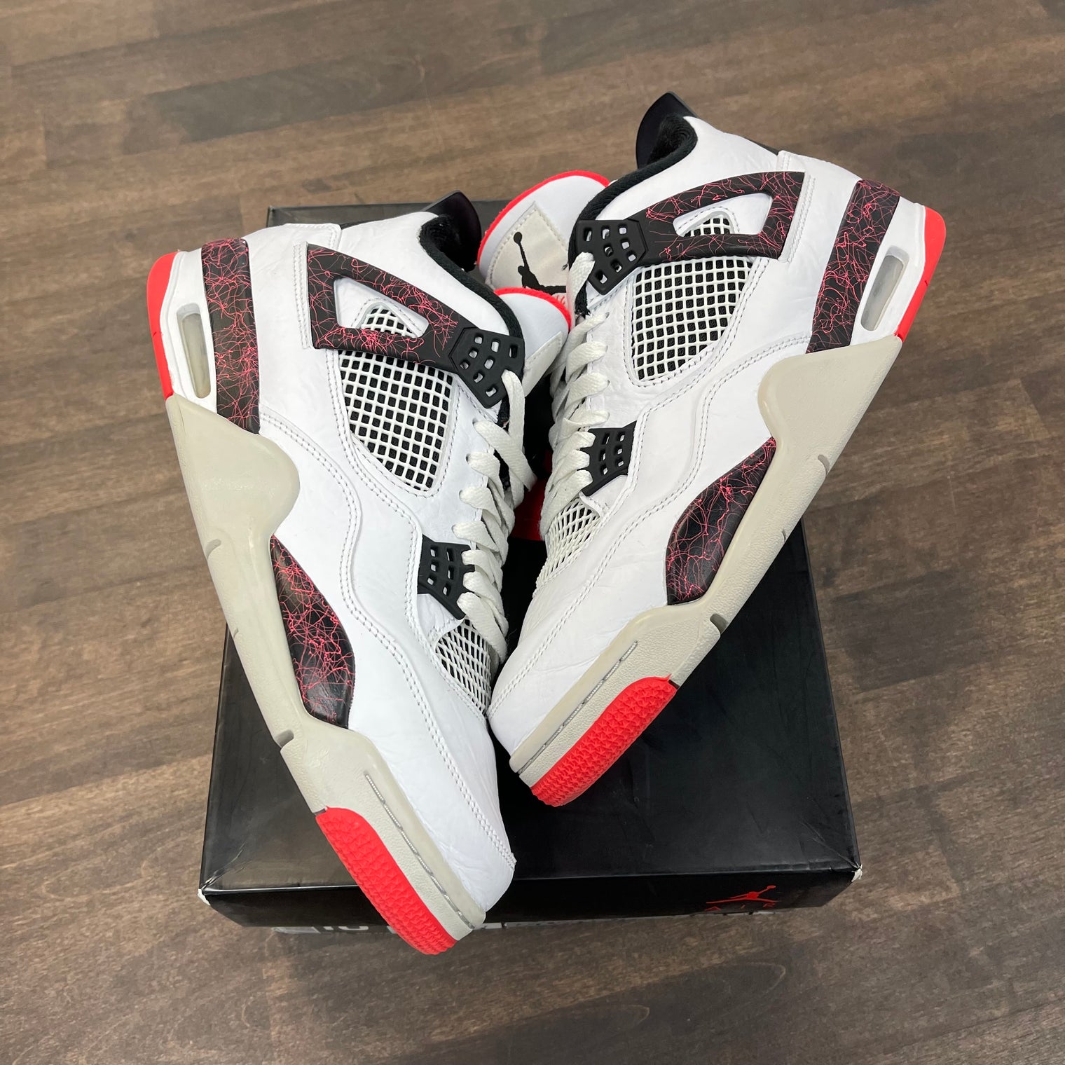 Citrin Jordan 4 (USED)