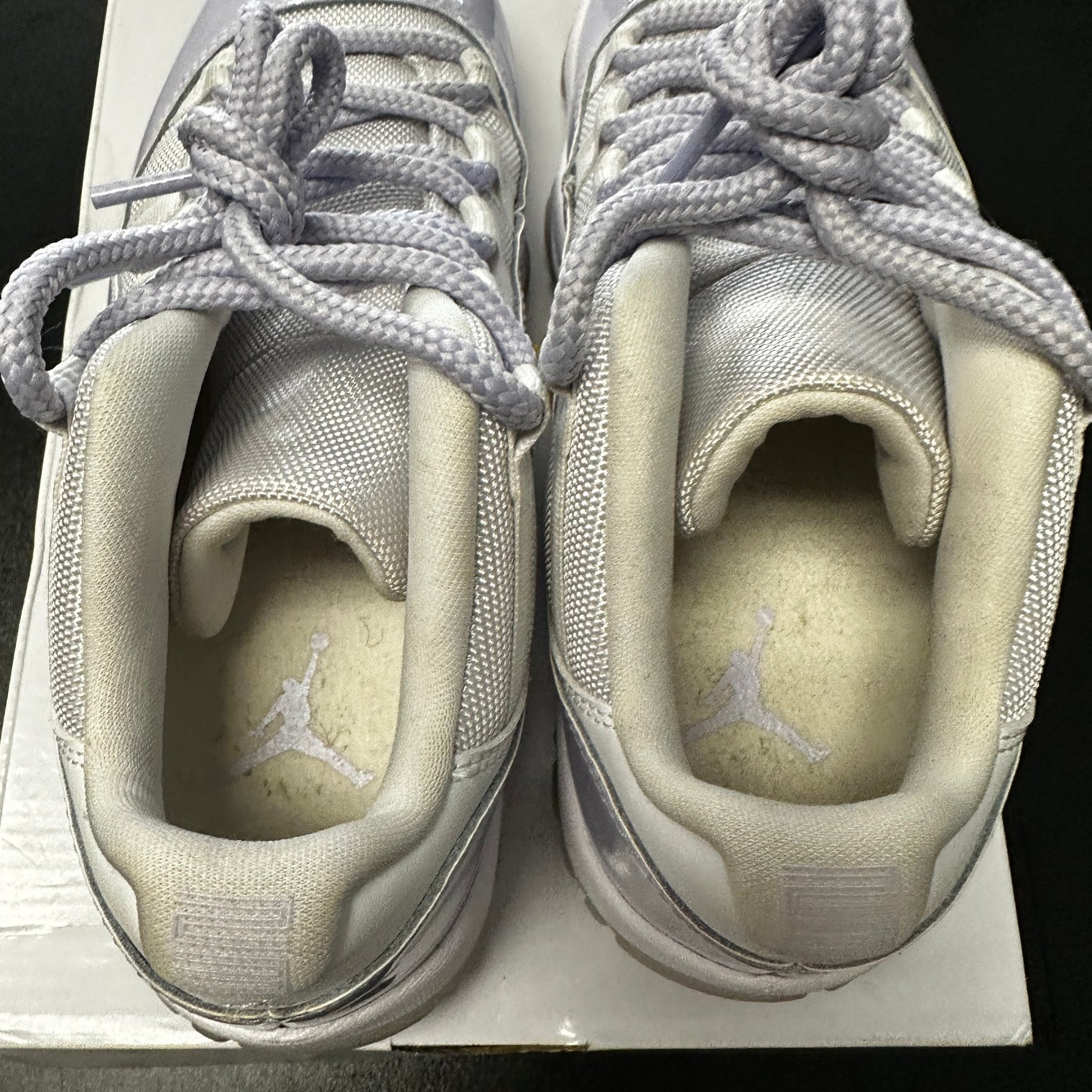 Pure Violet Jordan 11 Low (USED)