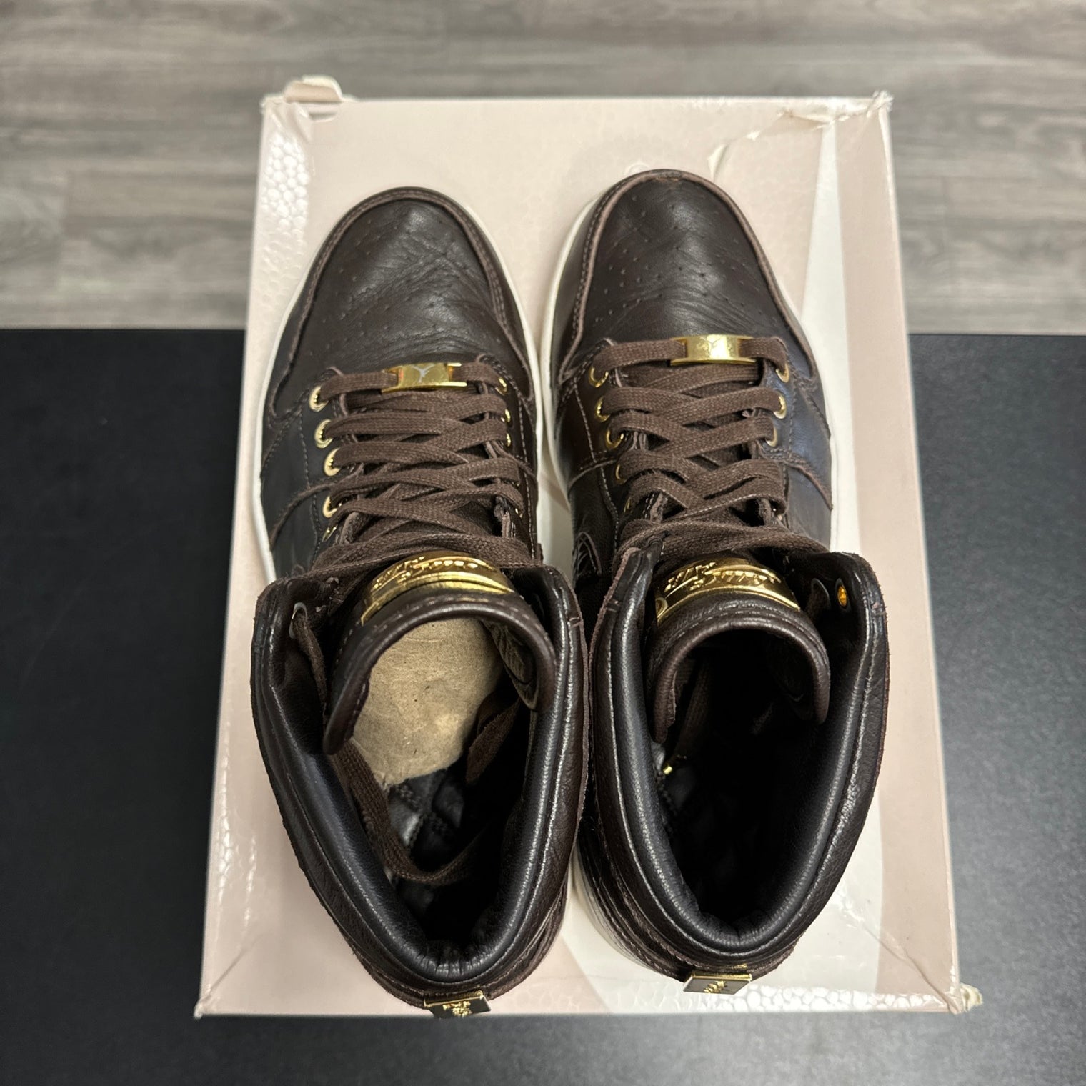 Pinnacle Baroque Brown Jordan 1 High (USED)