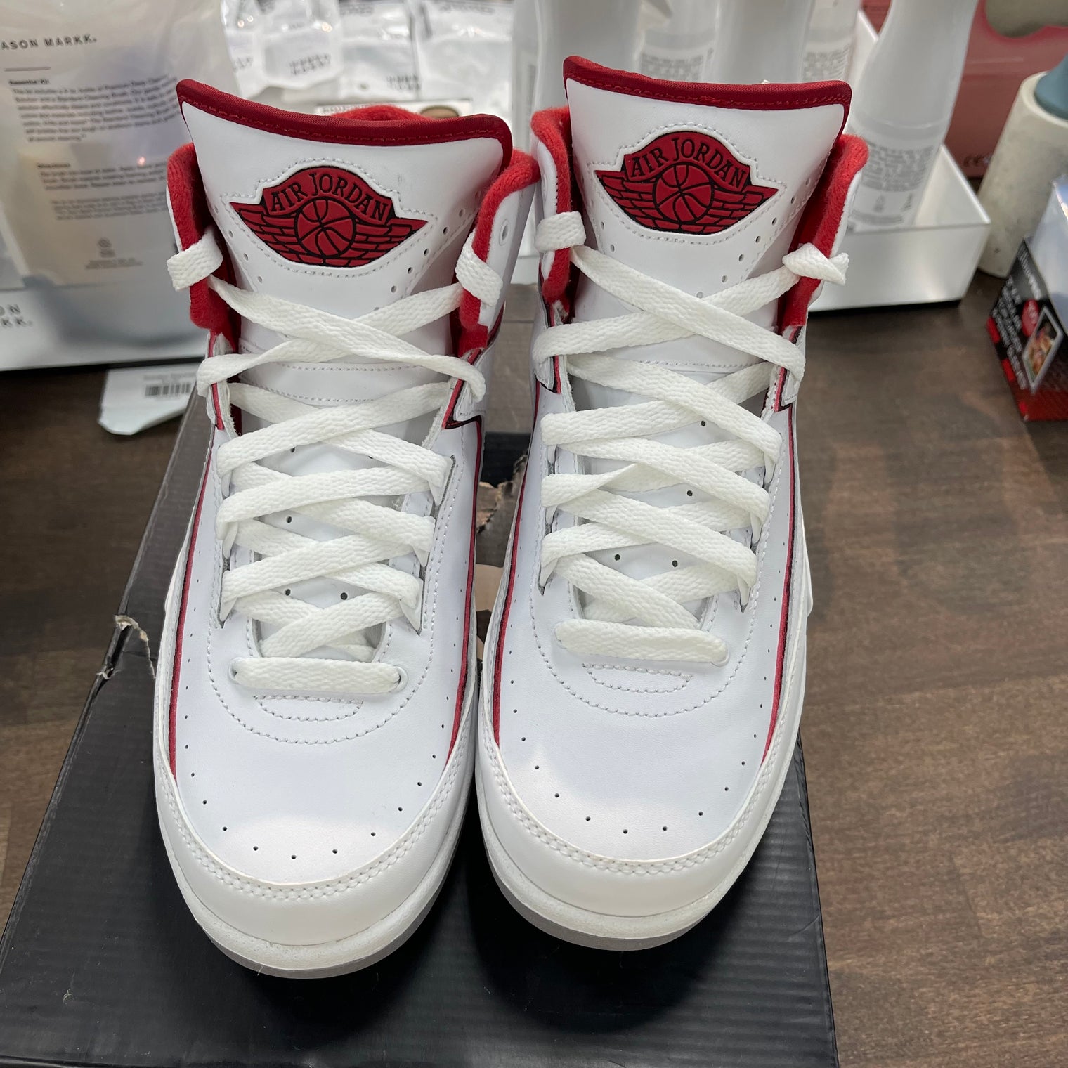 (GS) White Red Jordan 2 (USED)