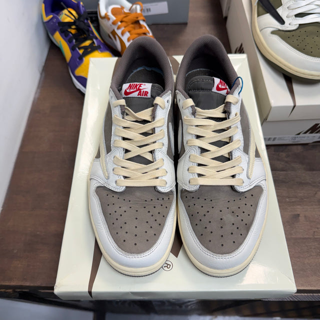 Travis Scott Reverse Mocha Jordan 1 Retro Low OG SP (USED)