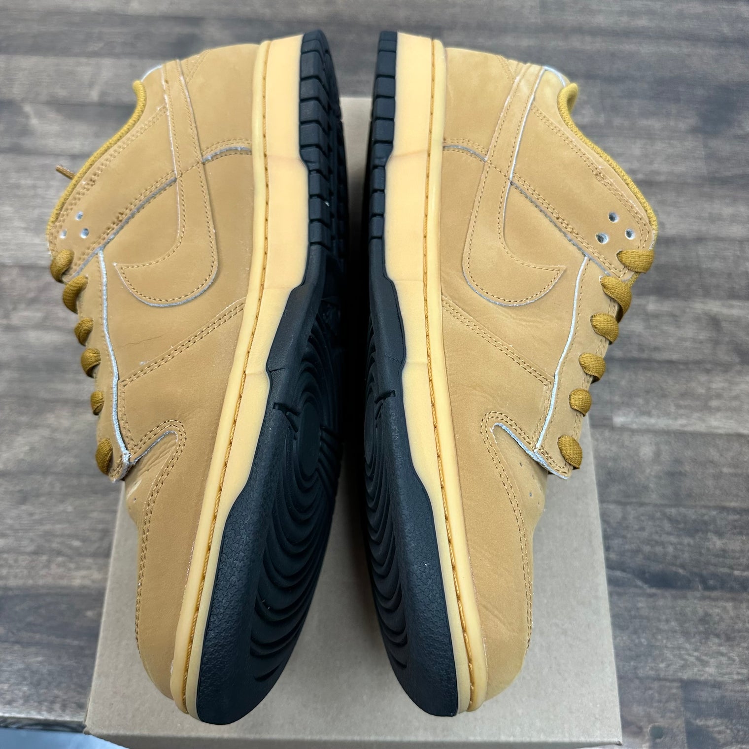 Wheat Dunk Low (USED, No Box)