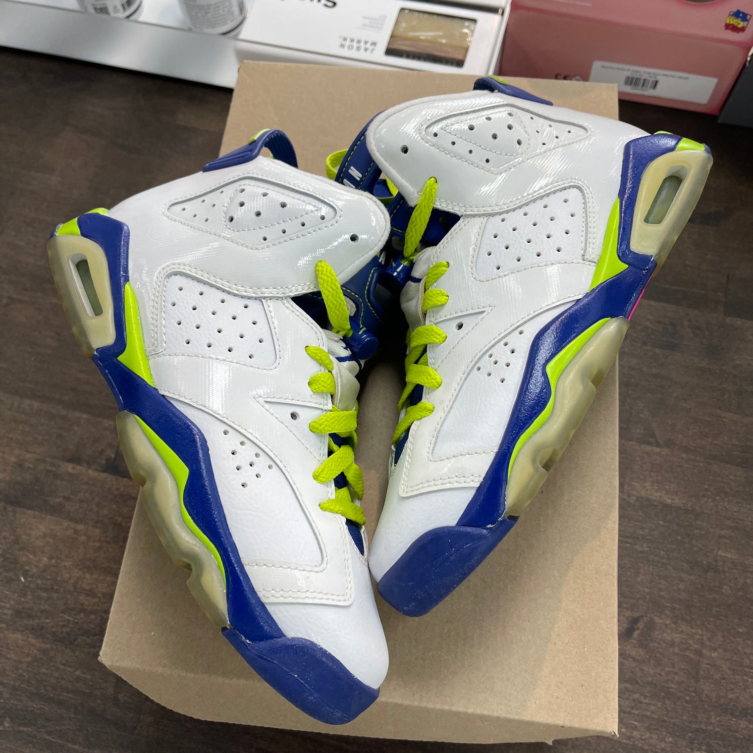 Fierce Green Jordan 6 Retro (USED, No Box)