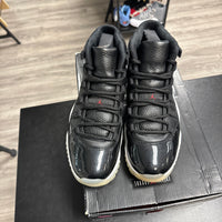 72-10 Jordan 11 (USED)