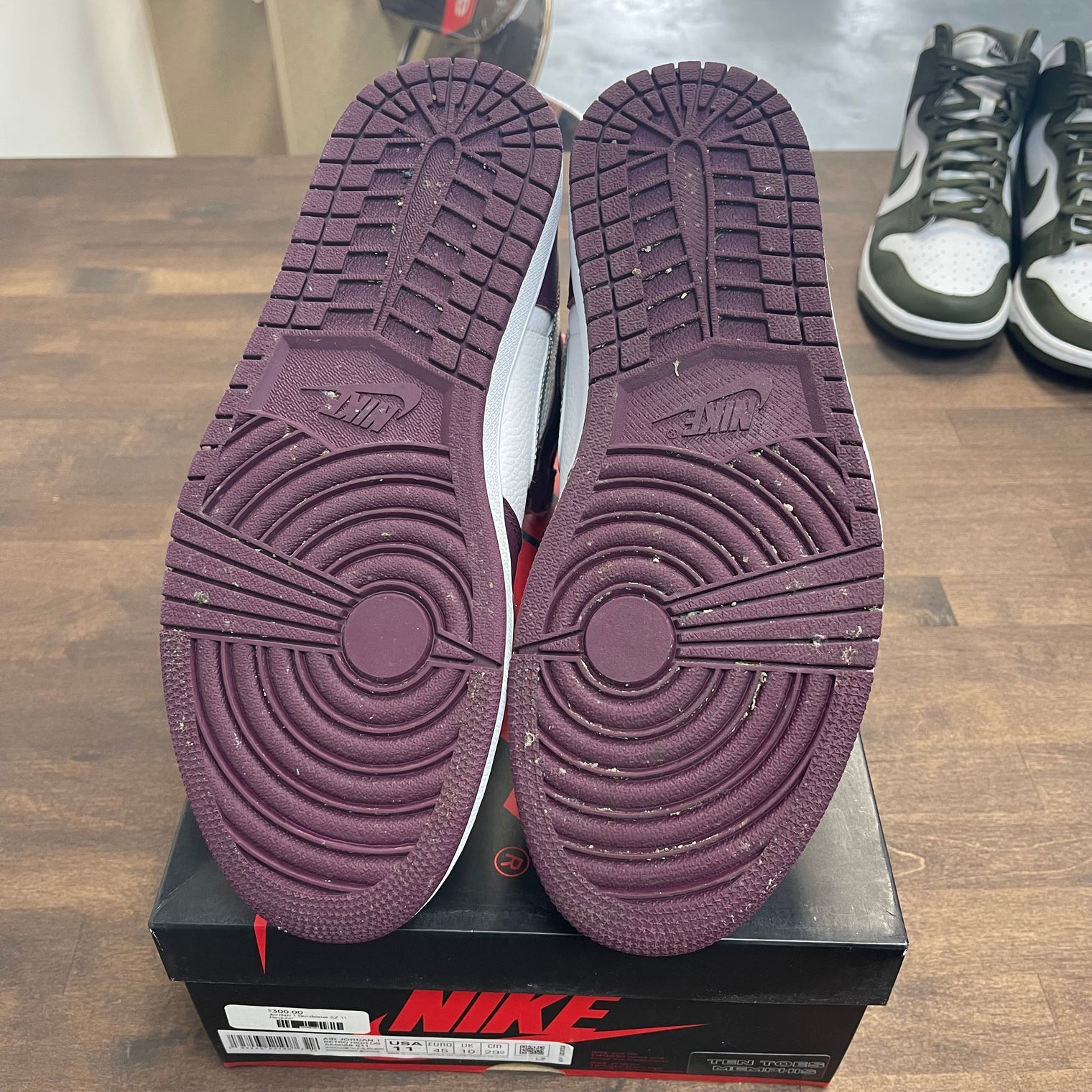 Nike Jordan 1 High Bordeaux (USED)