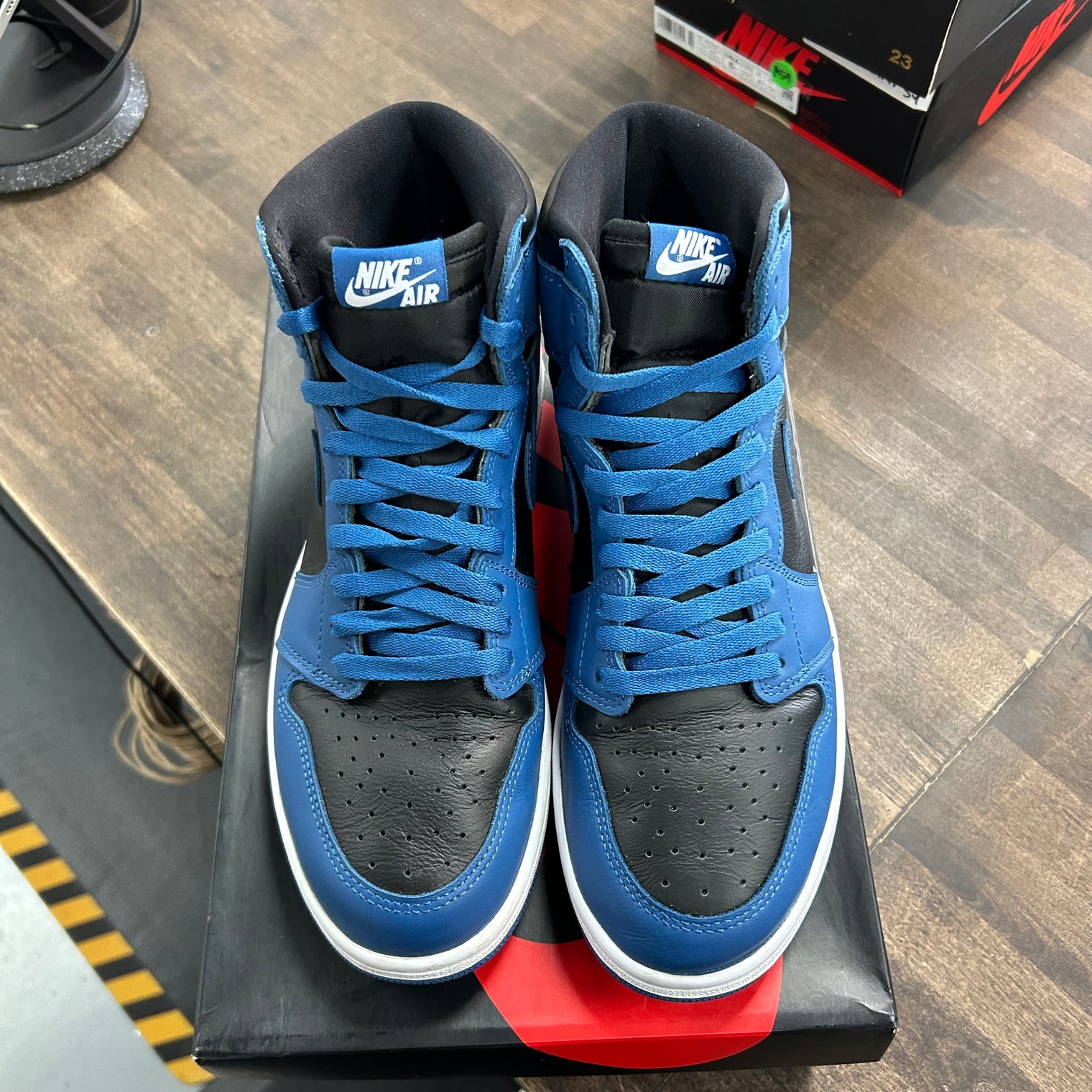 Marina Blue Jordan 1 High (USED)