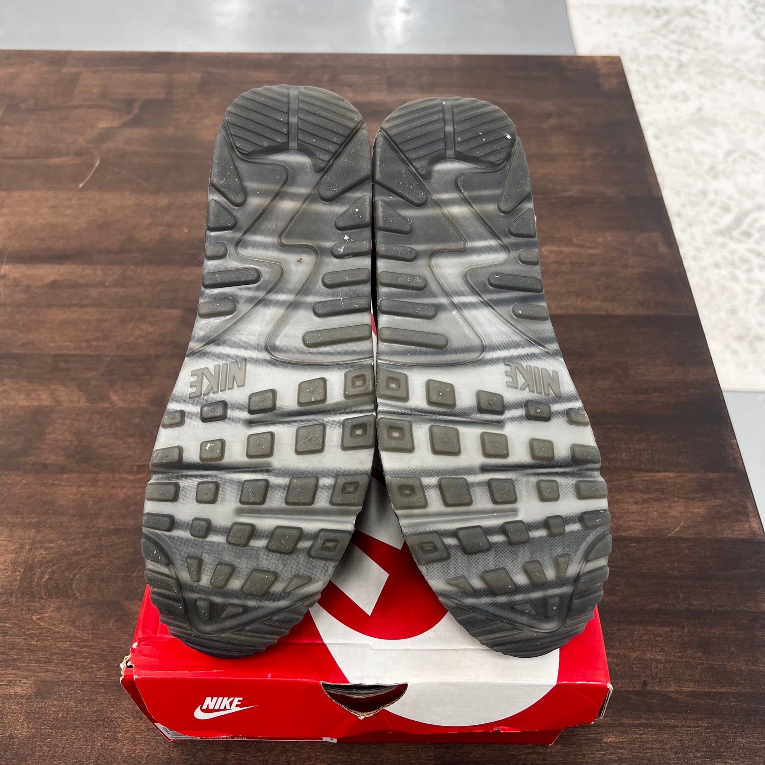 Mars Landing Air Max 90 (USED)