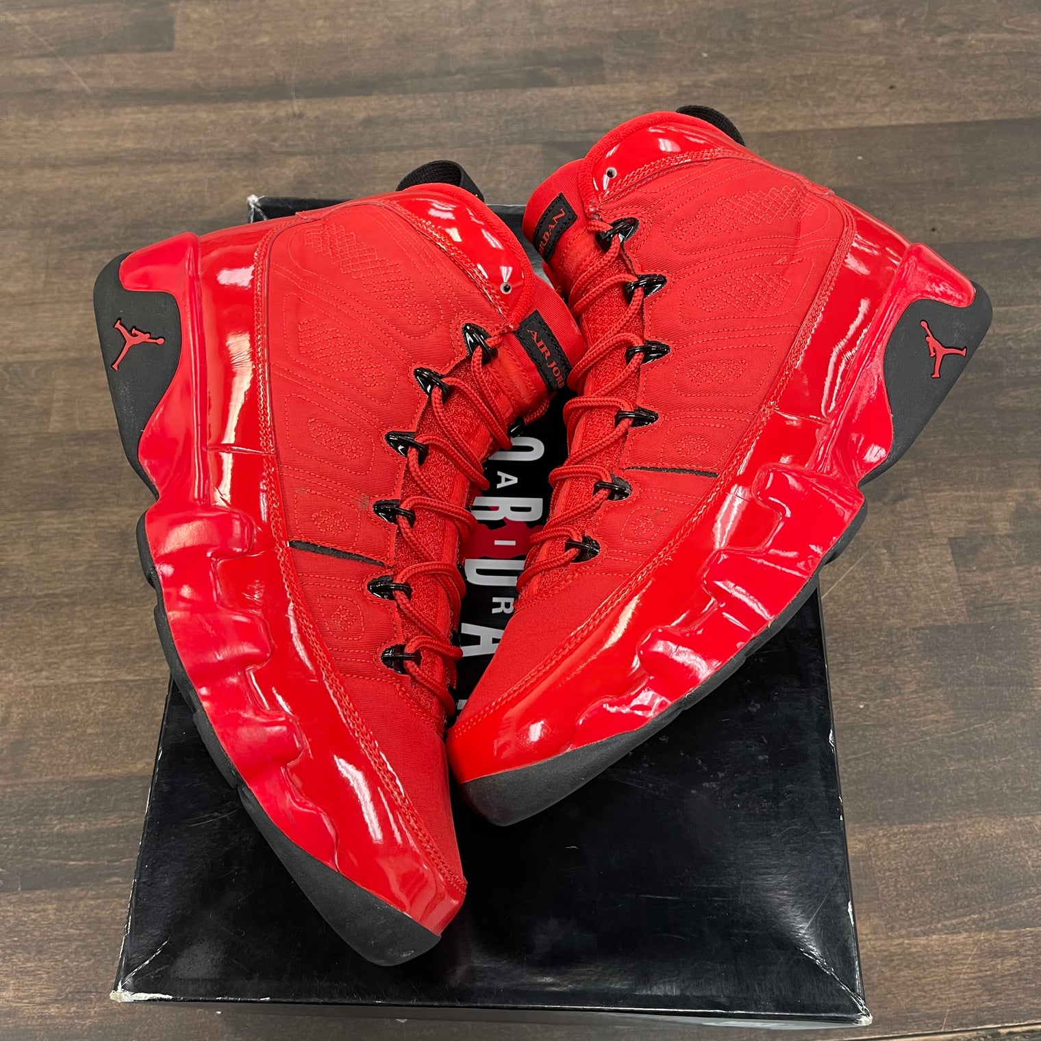 Chile Jordan 9 (USED)