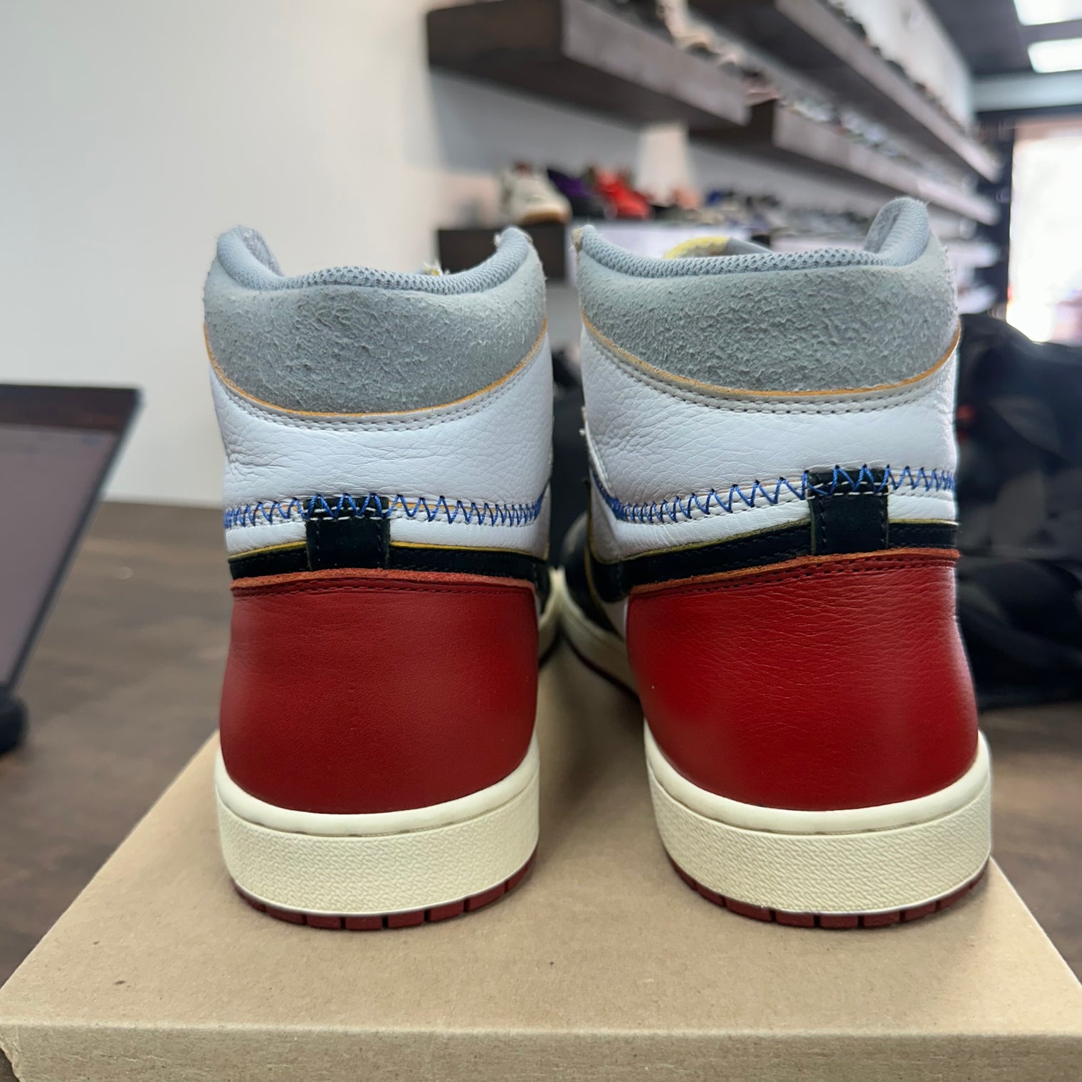 Union La Jordan 1 High Black Toe (USED, No Box)