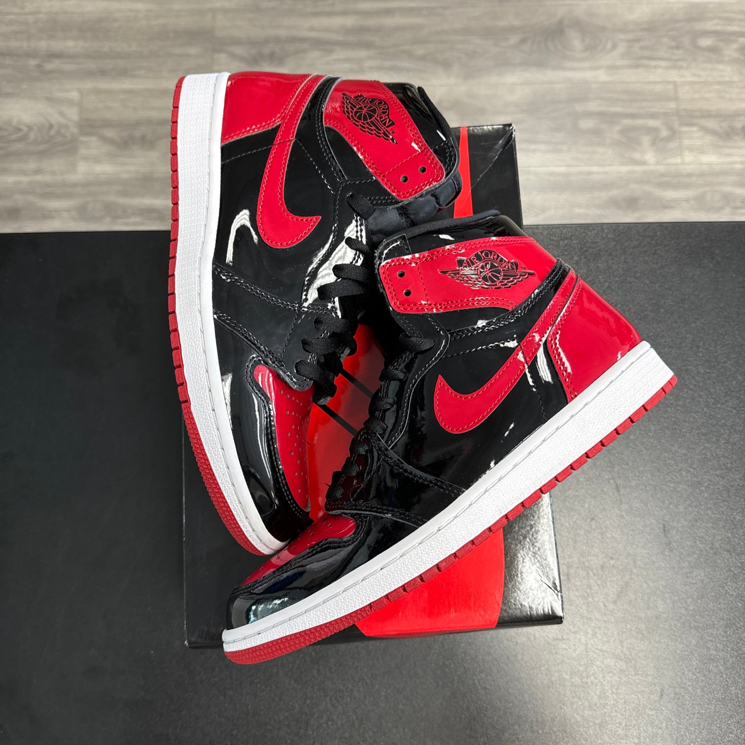 Patent Bred Jordan 1 High (USED)