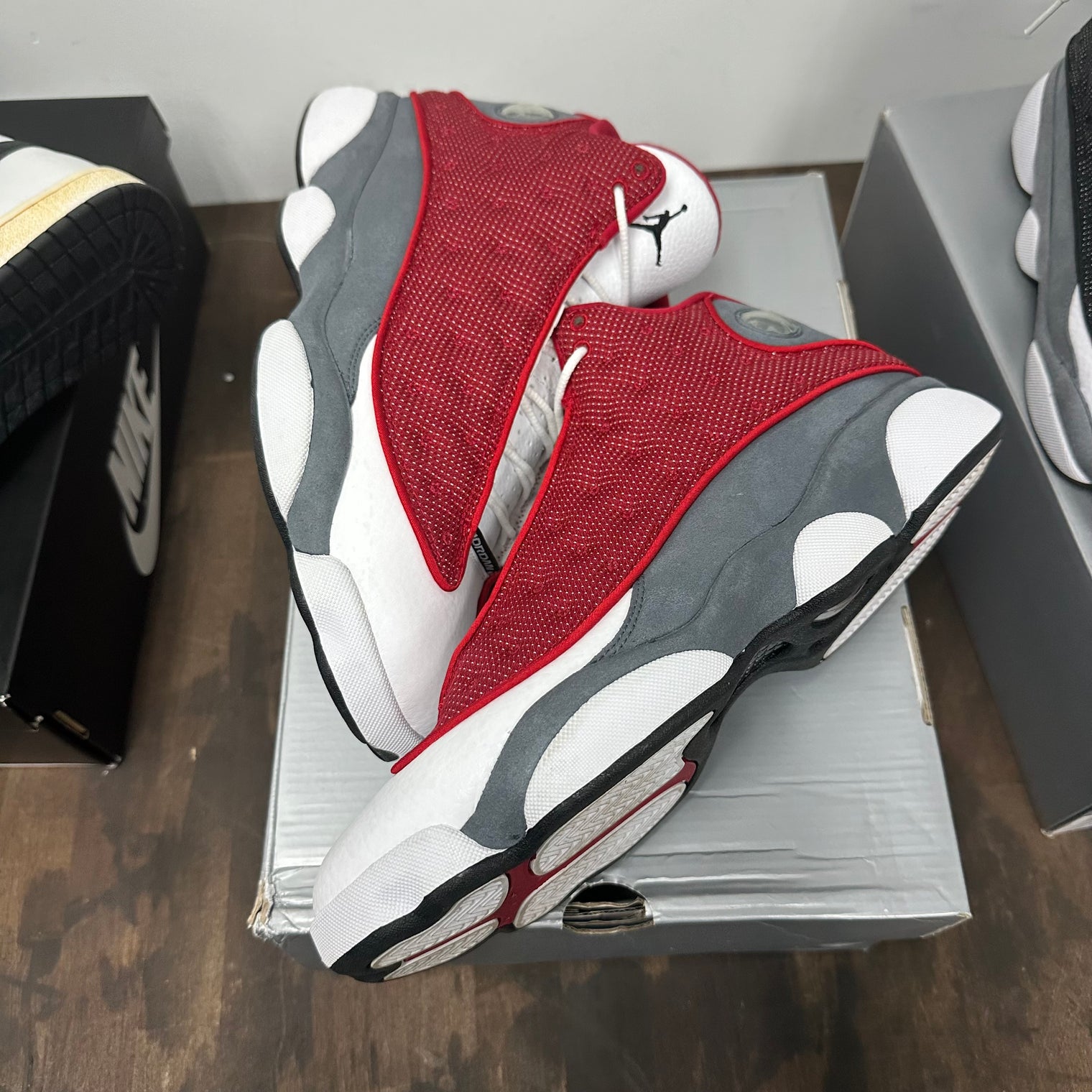 Red Flint Jordan 13 Retro (USED)