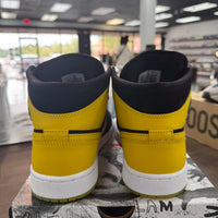 New Love Jordan 1 Mid (USED)