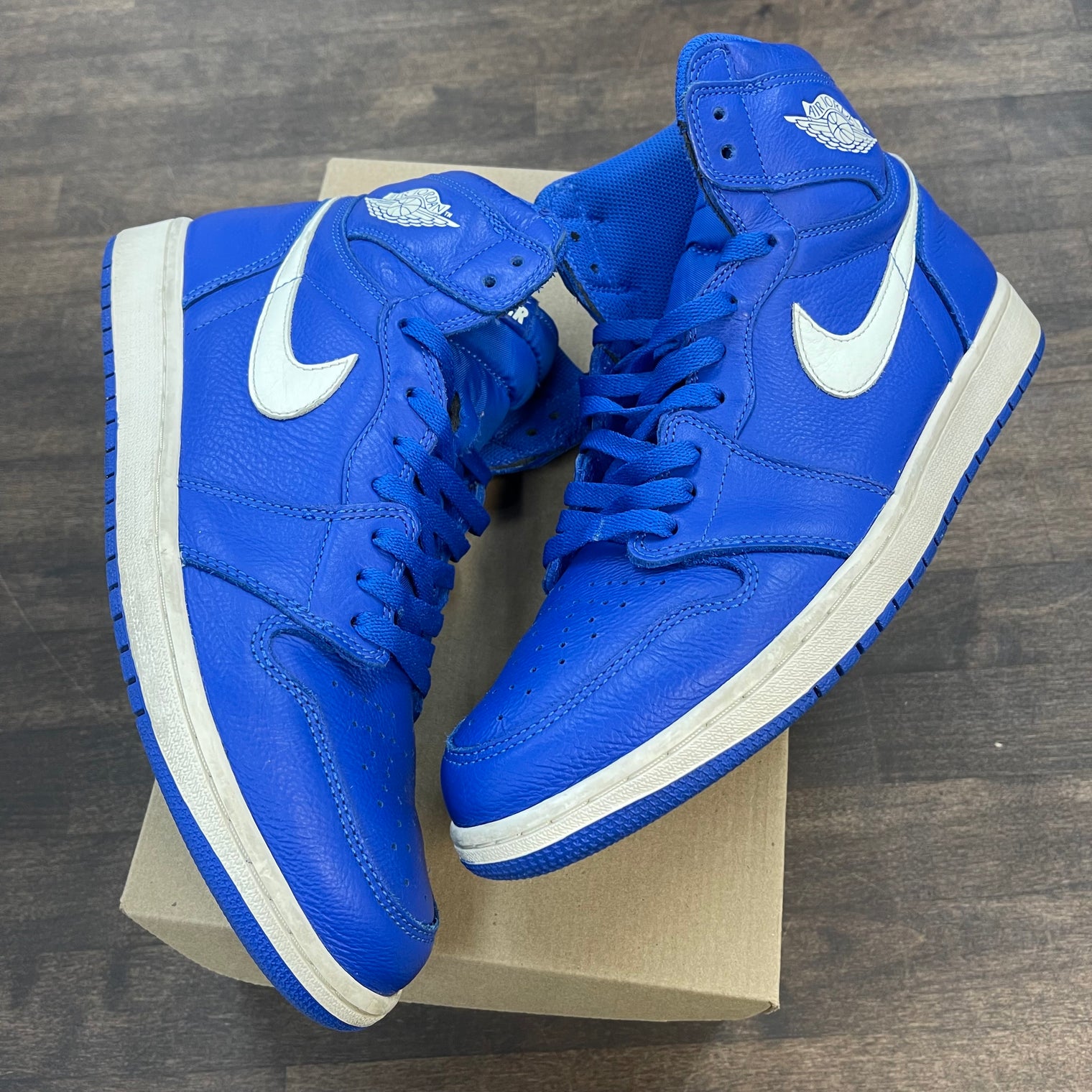 Hyper Royal Jordan 1 High (USED,NO BOX)