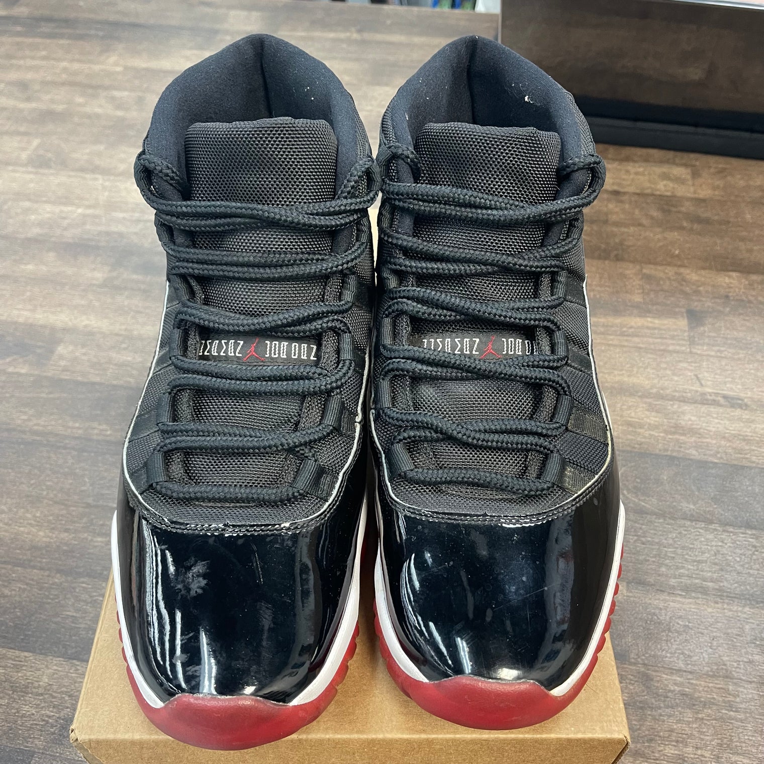 Bred Jordan 11 2019 (USED, No Insoles, No Box)