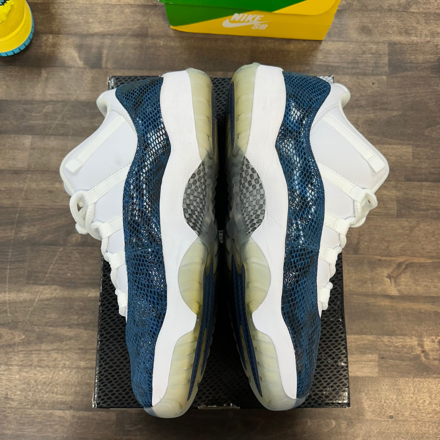 Snake Navy Jordan 11 Retro Low (2019) (USED)