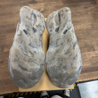 Mx Granite Yeezy Foam RNNR (USED)
