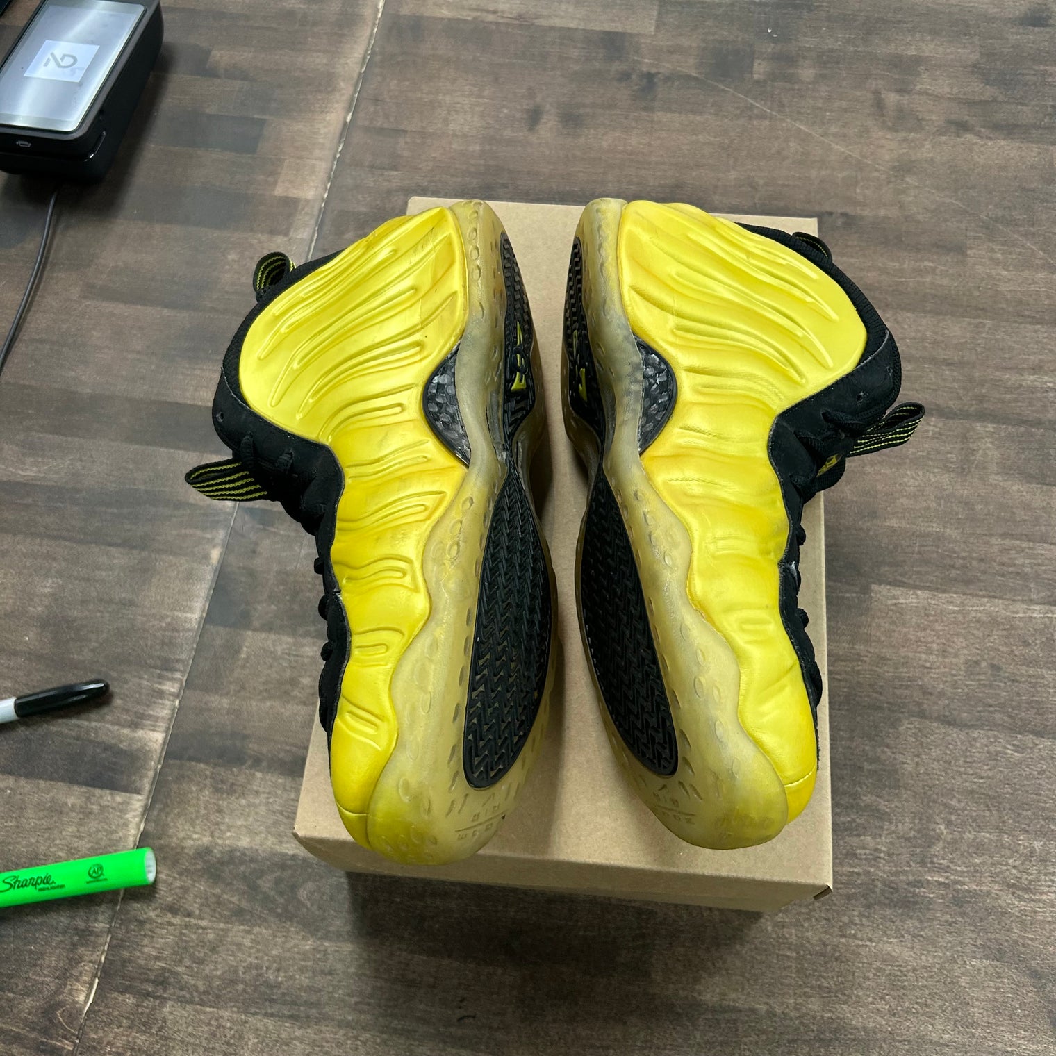 Nike Air Foamposite One Electrolime (US 10.5) (USED, No Box)