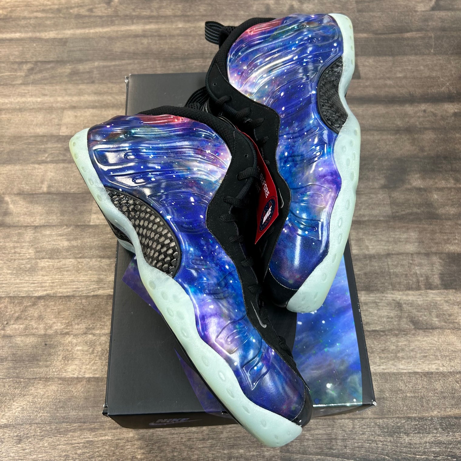 Galaxy Foamposite One (USED)