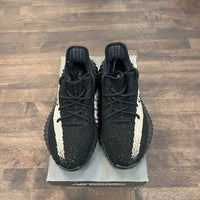 Oreo Yeezy 350 (USED,NO BOX)