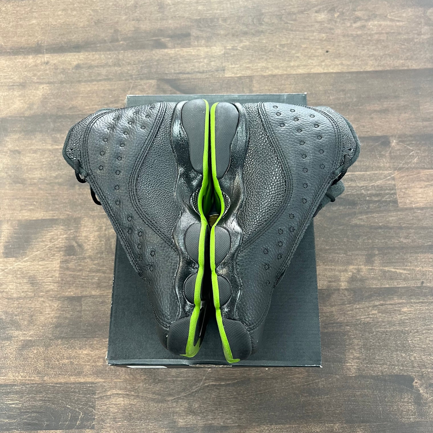 Altitude Jordan 13 (USED)