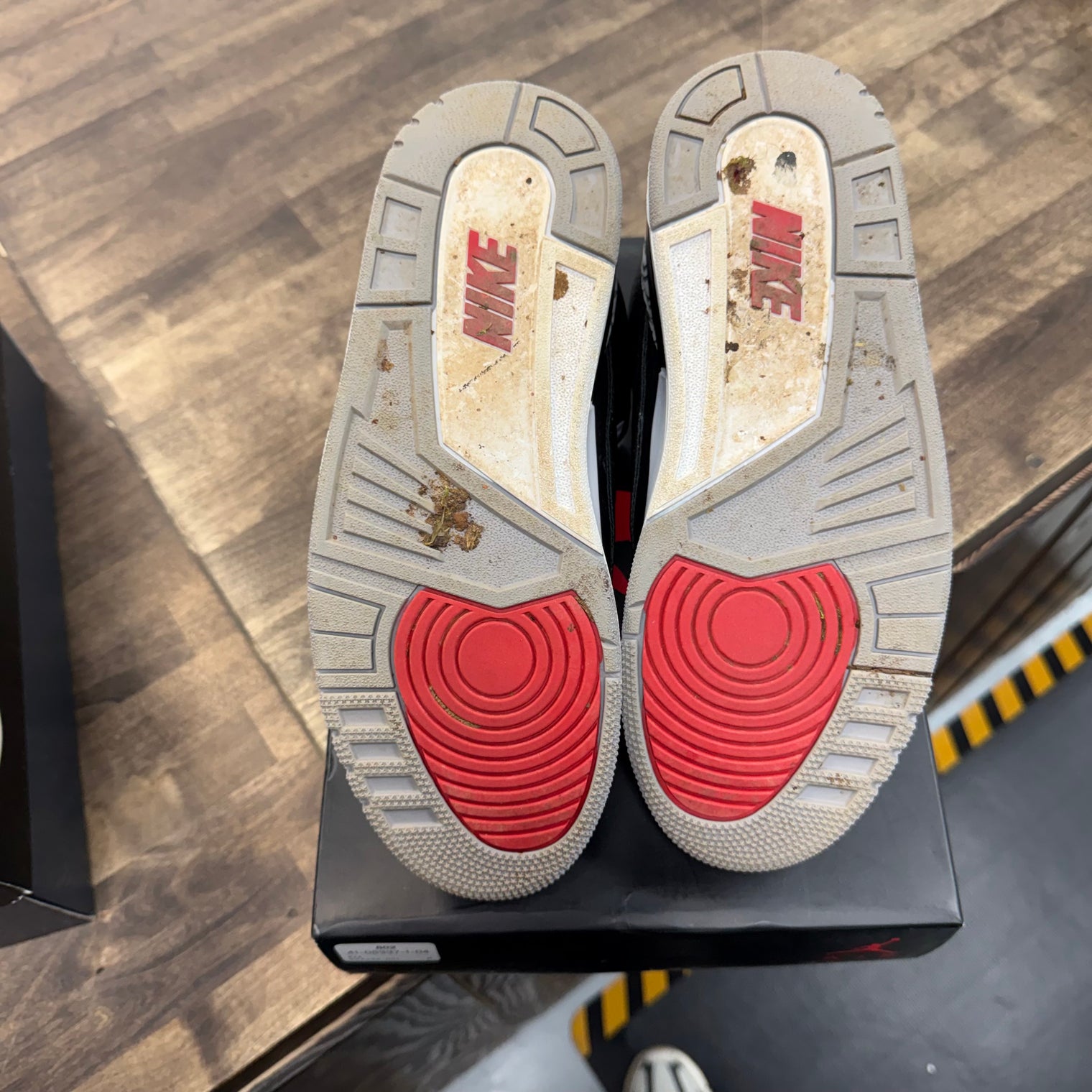 Black Cement Jordan 3 2018 (USED)