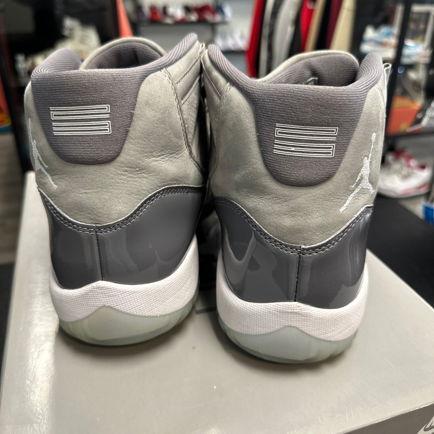Cool Grey Jordan 11 (USED)