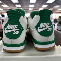 Pine Green SB Jordan 4 Retro (USED)