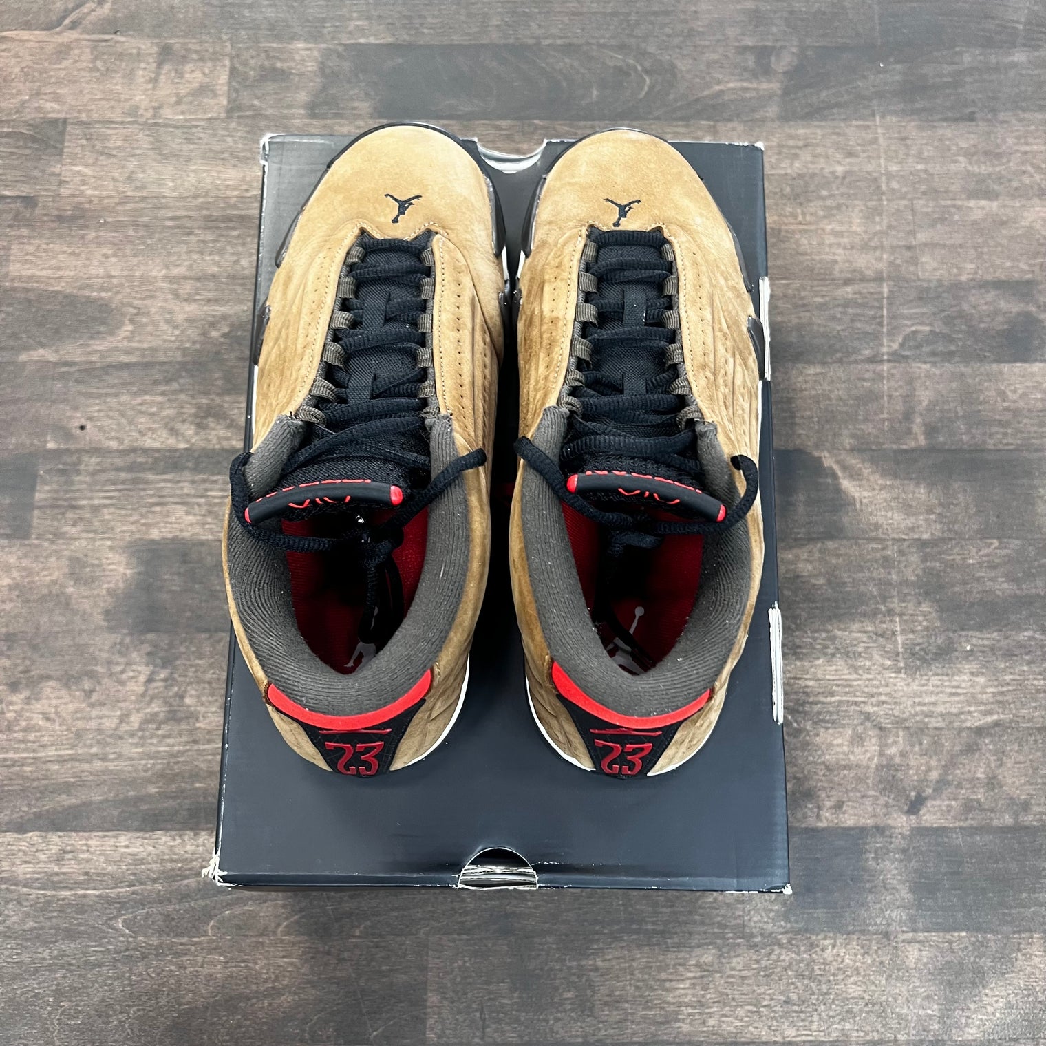 Winterized Archaeo Brown Jordan 14 (USED)