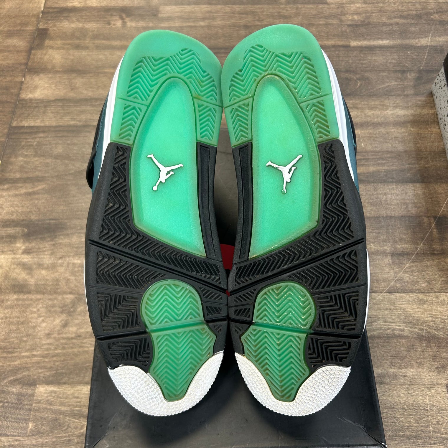 Teal Jordan 4 Retro (USED, Replacement Box)