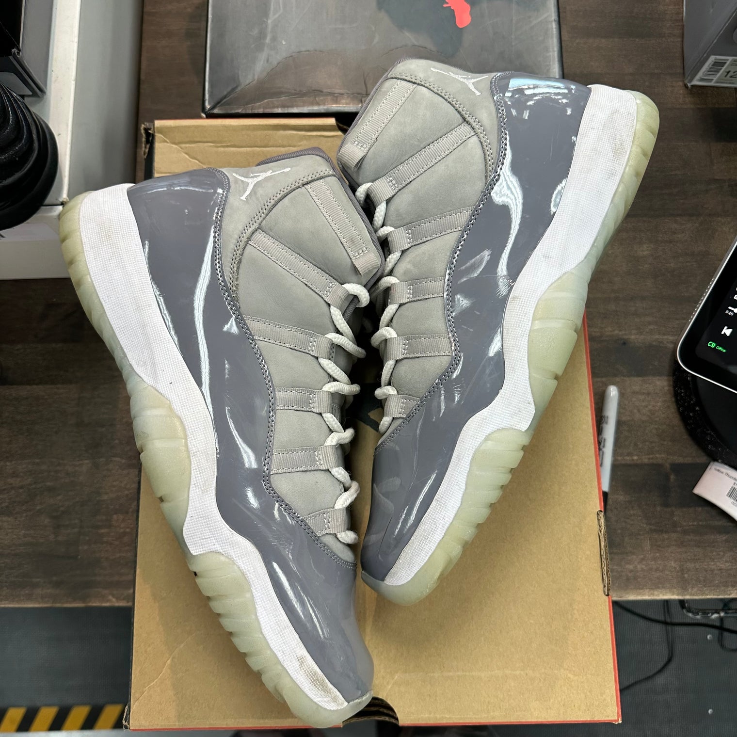 Cool Grey Jordan 11 2021 (USED) (Replacement Box)