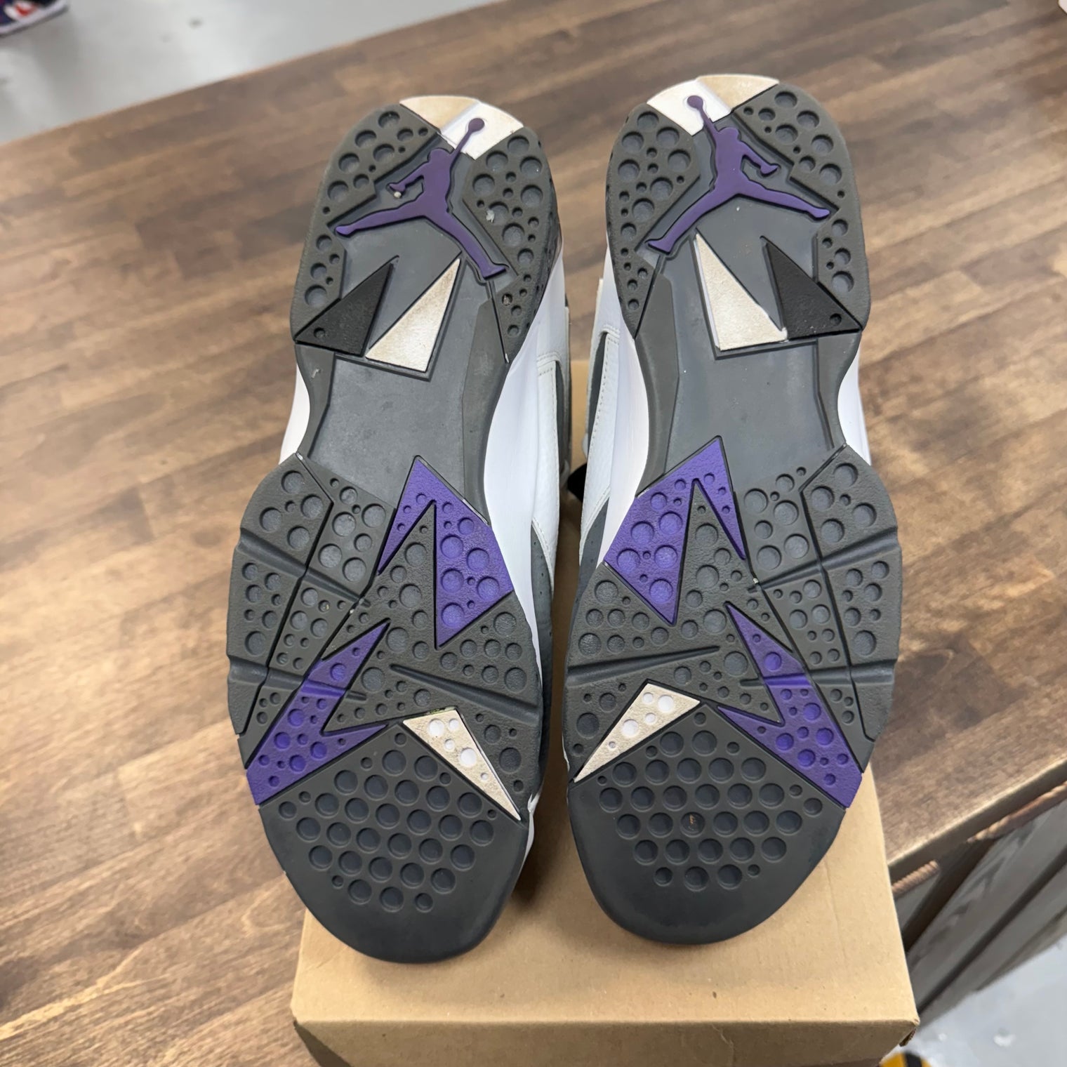 Flint Jordan 7 (USED,No Box)