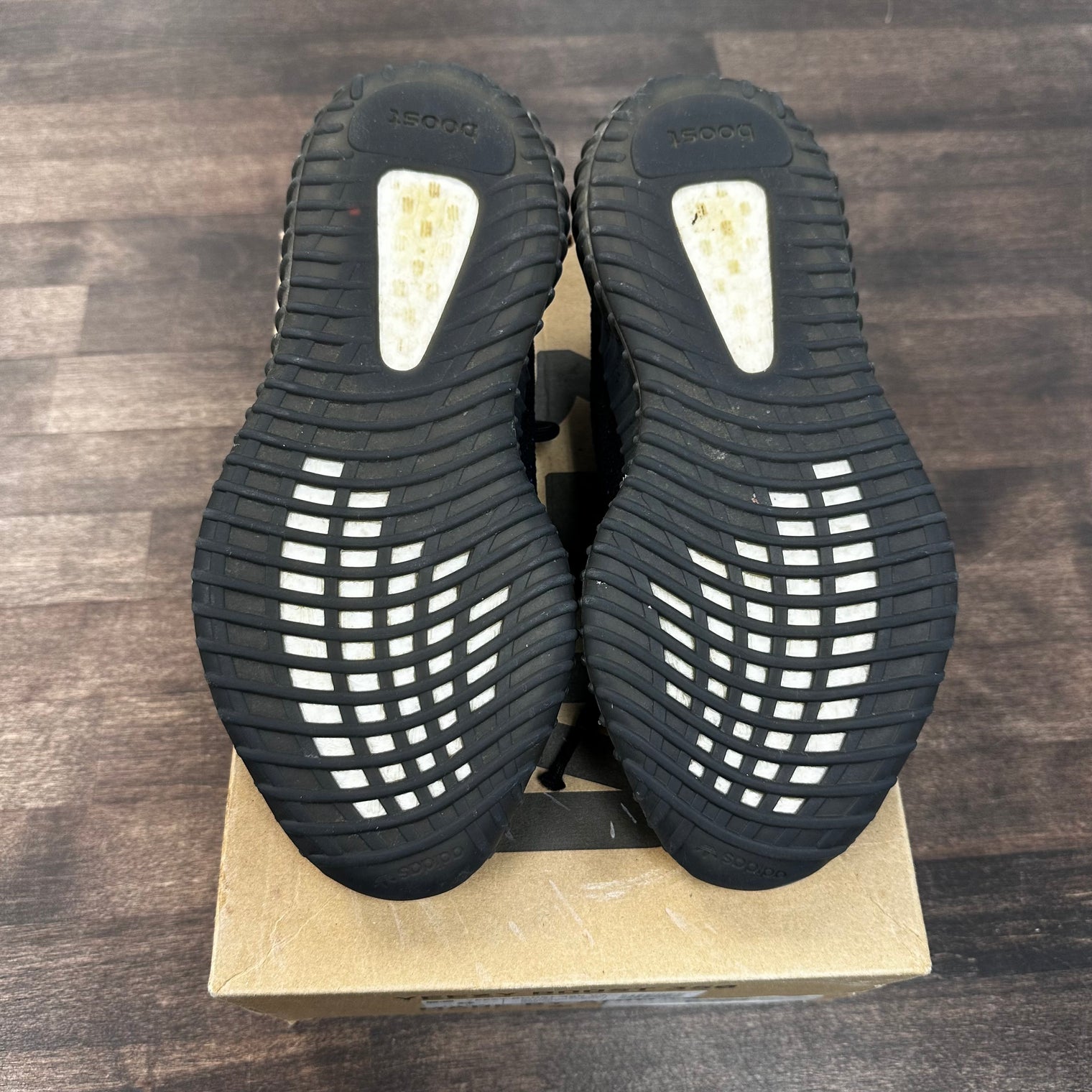 Dazzling Blue Yeezy 350 (USED)