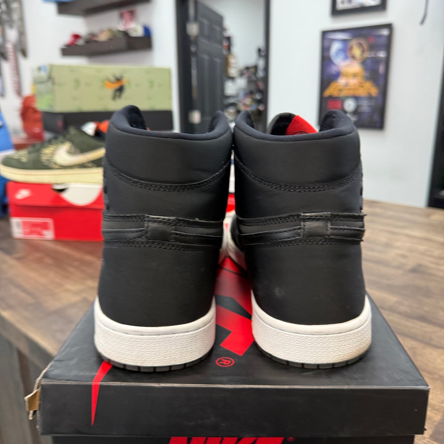 Paris Saint Germain Jordan 1 Retro High (USED)