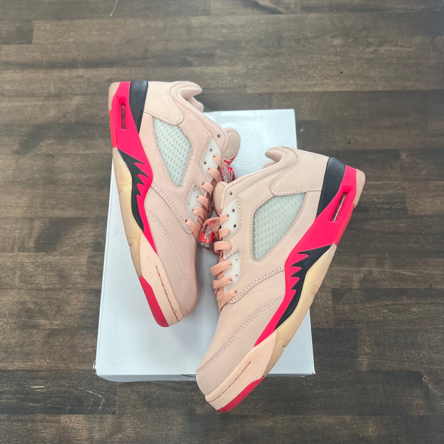 Girls That Hoop Jordan 5 Low (W) (USED)
