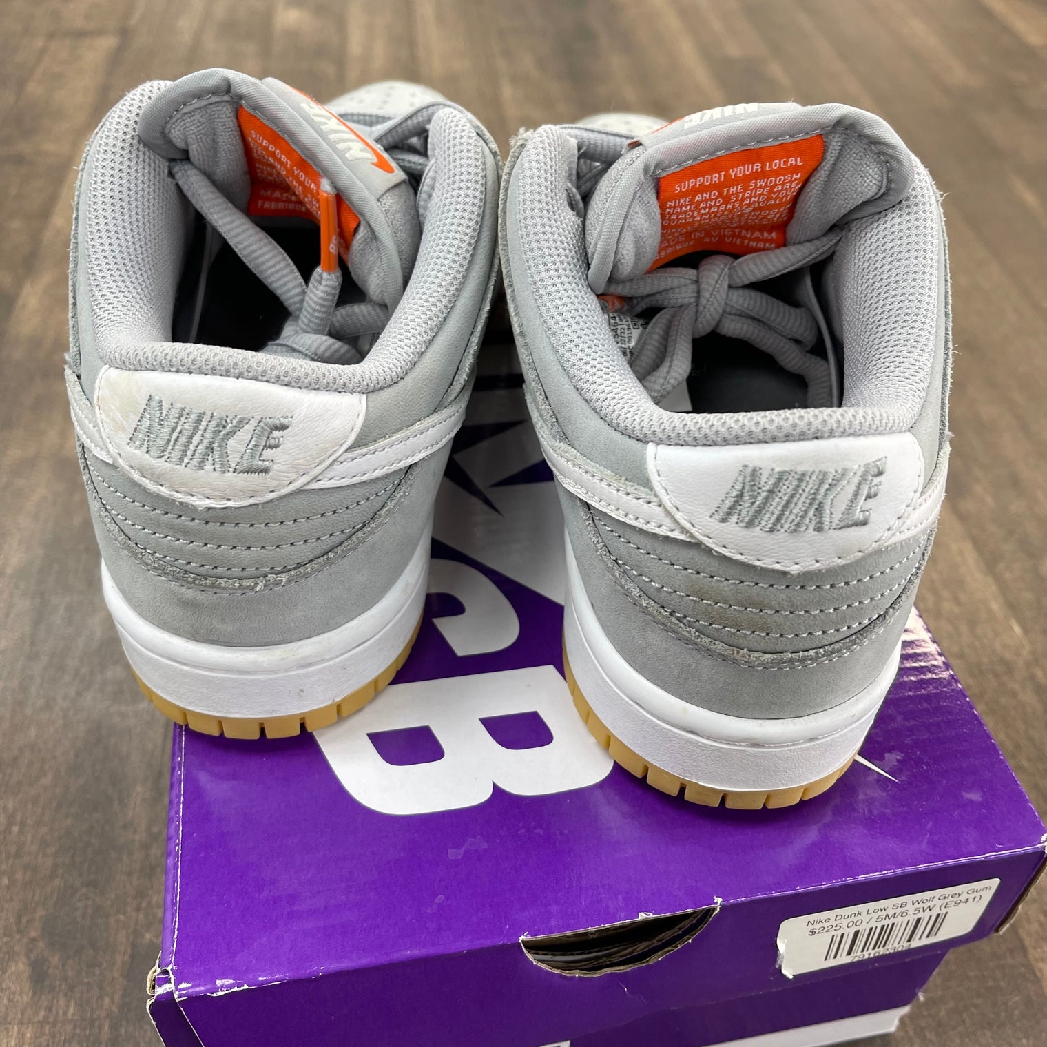 Grey Gum SB Dunk Low (USED)