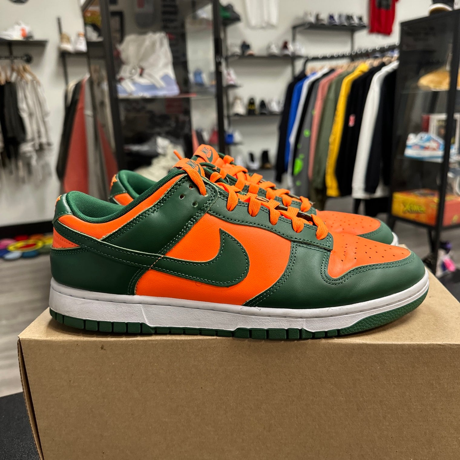 Nike Dunk Low Miami Hurricane (Used;no box)