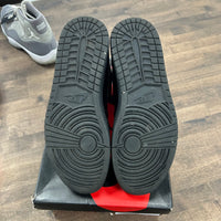 Black Metallic Gold Jordan 1 Retro High (2020) (USED)