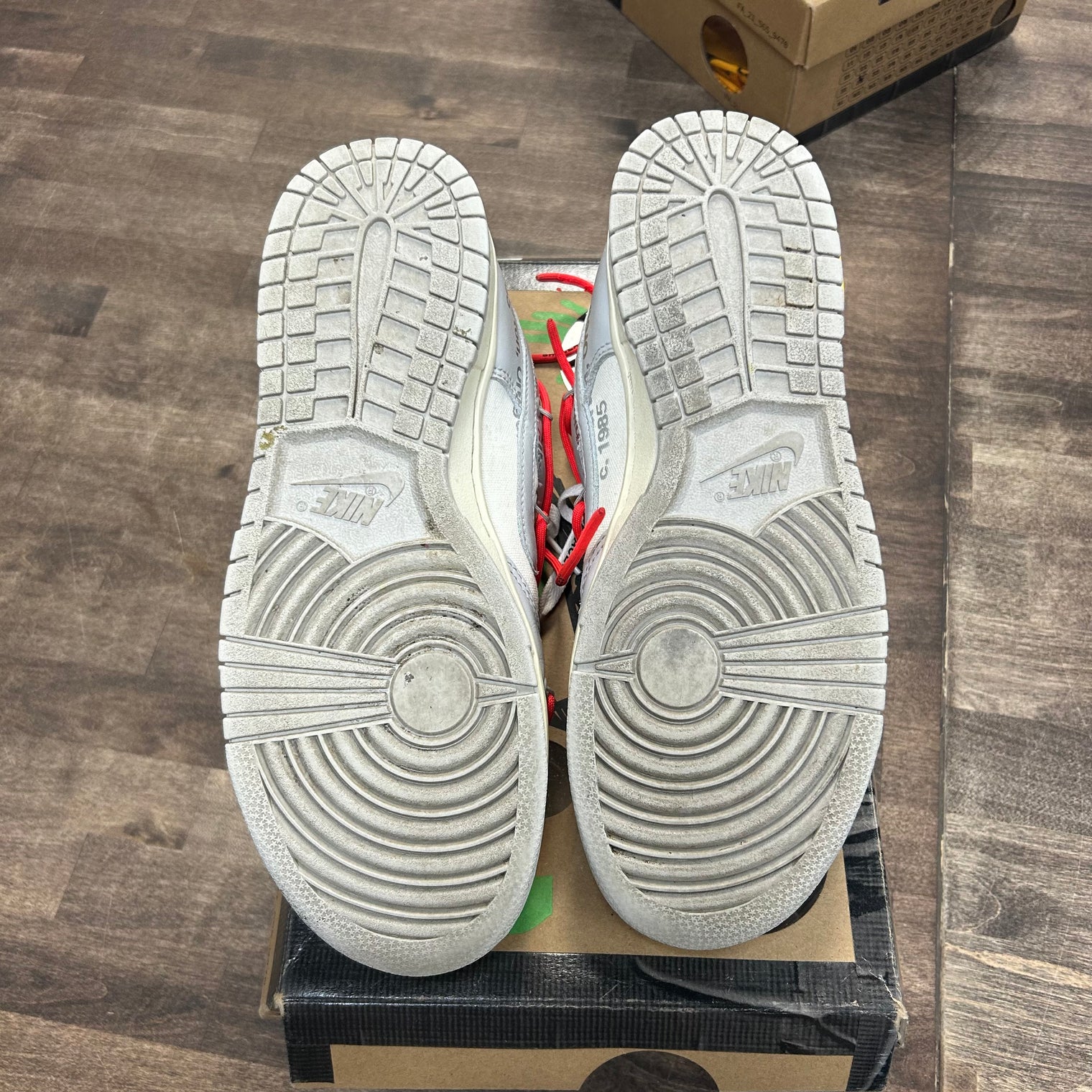 Nike Dunk Low Off-White Lot 6 (Men's) (US 8) (USED)