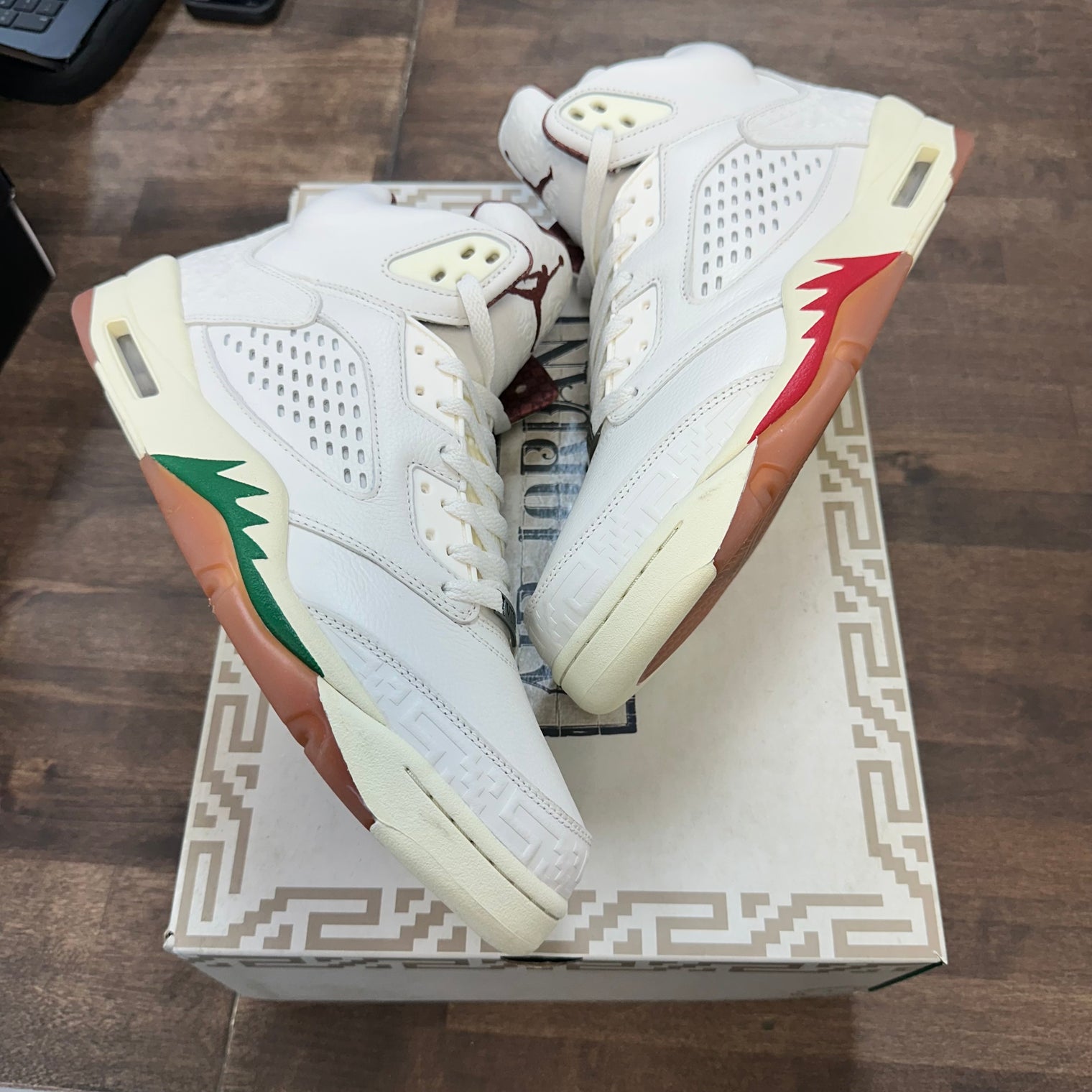 El Grito Sail Jordan 5 Retro (USED)