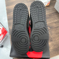 Black Metallic Gold Jordan 1 High (GS) (USED)