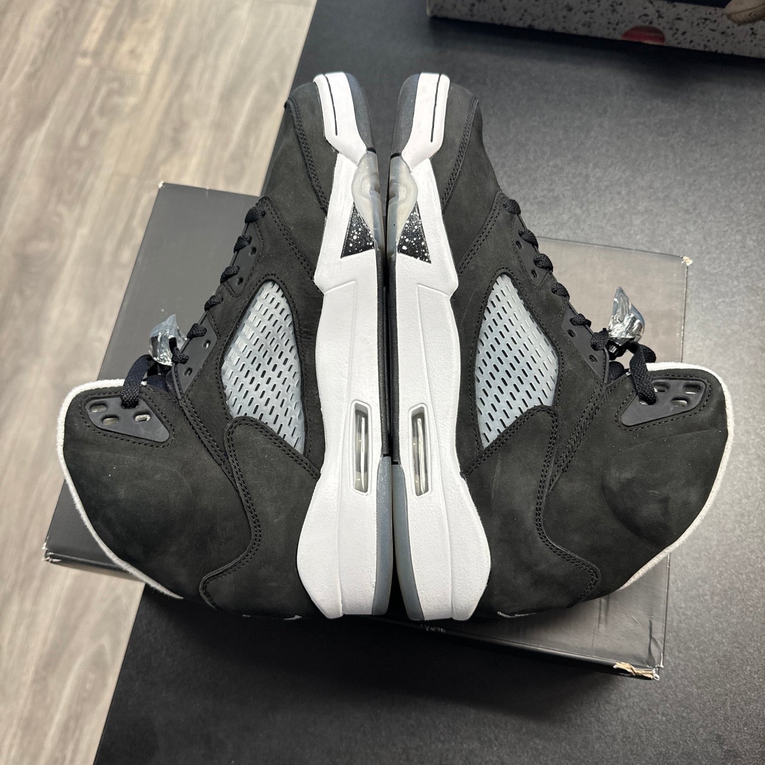 Moonlight Jordan 5 (USED)