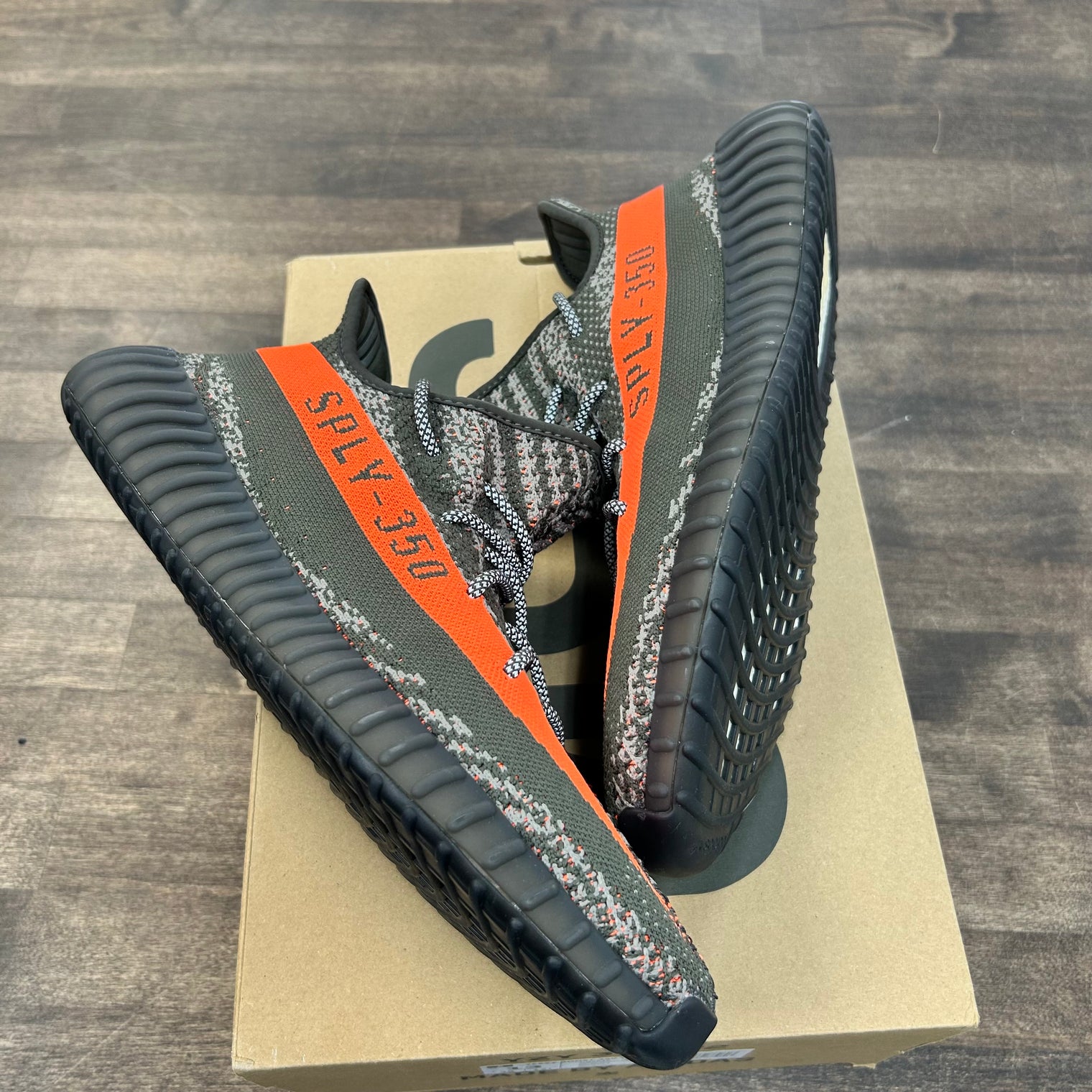 Carbon Beluga Yeezy 350 (USED)
