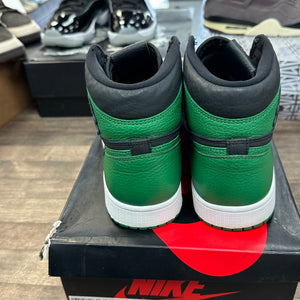 Jordan Pine Green Black Jordan 1 High (USED) Size 10 (Pre-Owned) - Image 3
